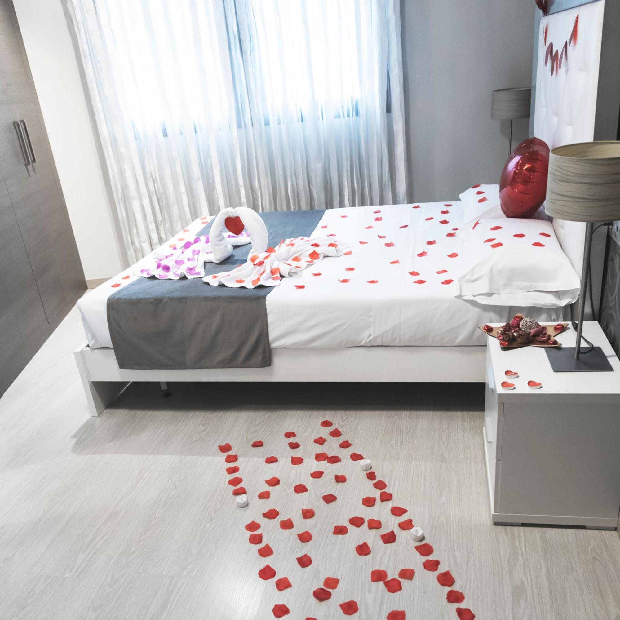 Apartamentos Real Лерида Екстериор снимка