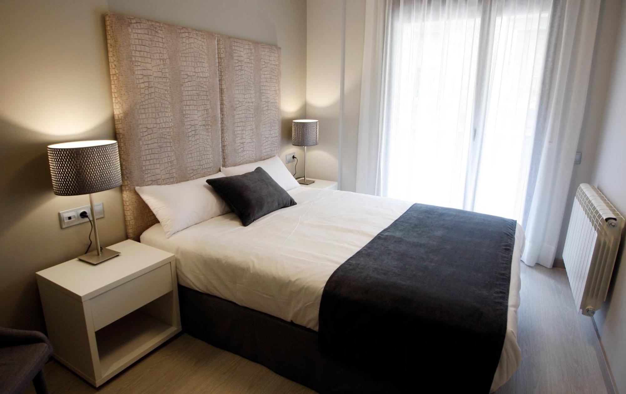 Apartamentos Real Лерида Стая снимка